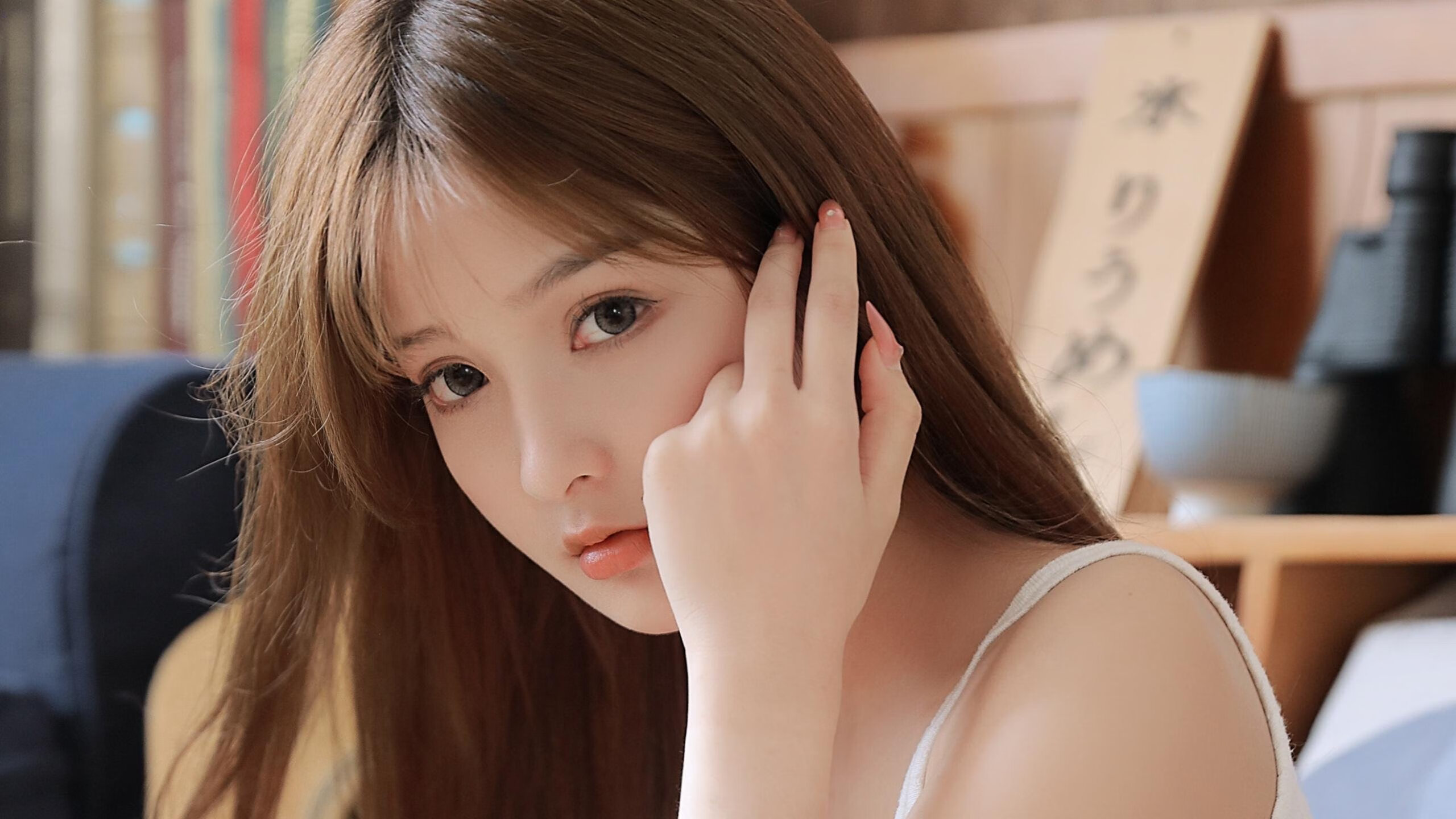 九游9游-女子篮球职业联赛季后赛，争夺激烈一触即发，女子篮球赛事